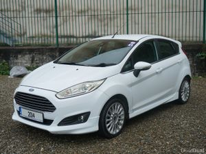 2014 Ford Fiesta Automatic - Image 4