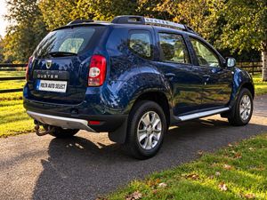 Dacia Duster 1.5 dCi 110 SIGNATURE - Image 3