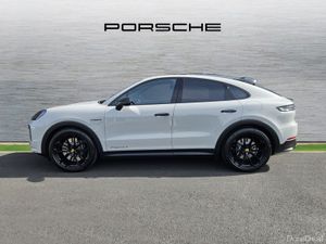 Porsche Cayenne E-Hybrid - Image 4