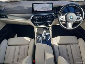 BMW 5-Series 520d M Sport - Image 4