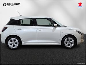 Suzuki Swift 1.2 Mild Hybrid Motion 5dr CVT - Image 3