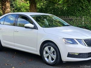 Skoda Octavia 2020 1.0 TSi AMBITION 5dr FSH - Image 2