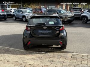 Toyota Yaris HEV Luna *** SAVE €3500 ON THIS 261 Y - Image 4