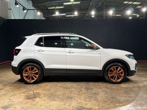 Volkswagen T-Cross 1.0 COPPER STYLE AUTOMATIC - FA - Image 3