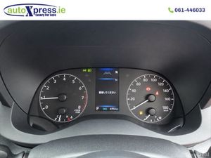 Toyota Yaris 1.5 Petrol, ULTRA LOW Mileage, Revers - Image 2