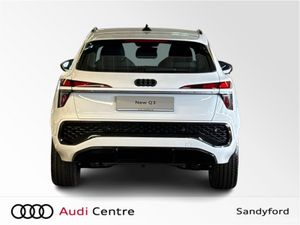 Audi Q3 E-HYBRID 270HP S-T S LINE - Image 4