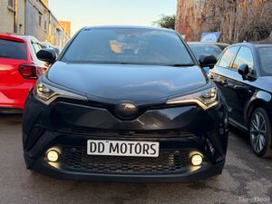 Toyota C-HR 2017 Self charging hybrid with WARRANT - Image 2