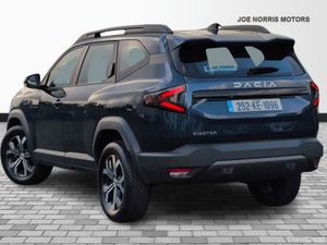 Dacia Bigster EXPRESSION TCE 140 5DR - Image 4