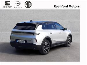Opel Grandland GS SUV 1.2 136PS MHEV - Image 4