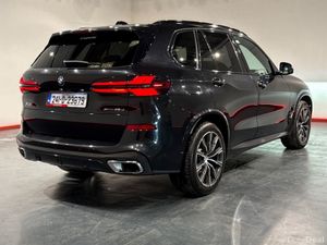 BMW X5 3.0 TURBOCHARGED INLINE-6 DIESEL – M SPORT - Image 4