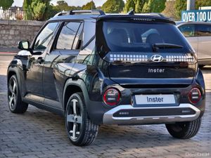 Hyundai INSTER Elegance 49kwh , Upgraded Leather - Image 4