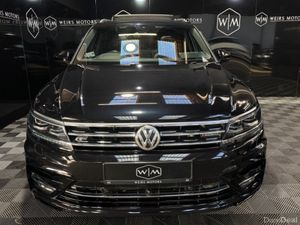 Volkswagen Tiguan 2.0TDI R-LINE //SUNROOF//AUTOMAT - Image 4