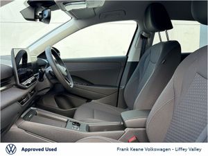 Volkswagen T-Roc *NEARLY NEW* LIFE AUTO 1.5TSI 116 - Image 4