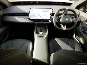 BMW iX3 50 xDrive - Image 4