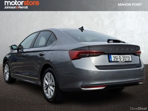 Skoda Octavia Selection 1.5TSI 115HP DSG mHEV - Image 2