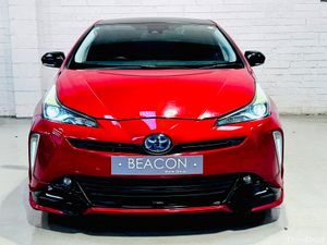 *2019*ONLY 28,000 MILES*TOYOTA PRUIS XLE LUXURY 1. - Image 4