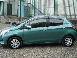 2017 Toyota Vitz Automatic - Image 4