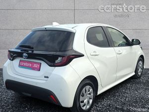 Toyota Yaris Hybrid X 1.5 Auto - Image 3