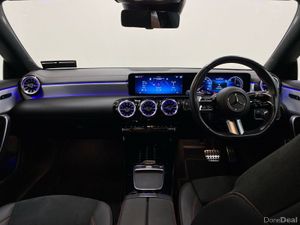 Mercedes-Benz CLA CLA 250 e PHEV Coup A/T AMG Line - Image 3