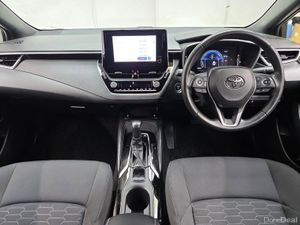 Toyota Corolla 1.8 Sport Hybrid - Image 4