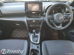 Toyota Yaris Cross LOW MILEAGE ** 1.5 HYBRID AUTO - Image 2