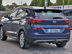 Hyundai Tucson 2WD Executive - Image 3