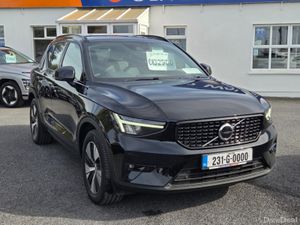 Volvo XC40 + T4 RECHARGE AUTO PLUS - Image 2