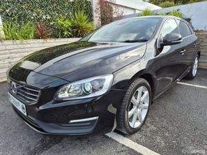 Volvo V60 2.0 D4 / SE / LOW MILEAGE / TAX €200 - Image 3