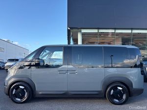 Kia PV5 Passenger (412km range) (3.9% APR availabl - Image 3