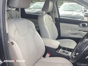 Kia Sorento 2.2 K3 4X2 Diesel 7 seats - Image 3