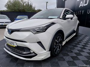 Toyota C-HR Toyota CHR 1.8 self charging hybrid, l - Image 4