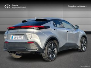 Toyota C-HR Hybrid - Save EUR 5,670 - Sport Editio - Image 2