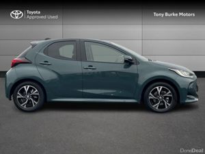 Toyota Yaris - Save EUR 3,500 - Lunasport – - Image 3