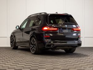 2022 BMW X7 X-Drive 40d M-Sport 2 Seat Commercial - Image 4