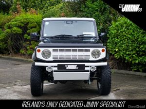 Suzuki Jimny Custom Auto/Manual - Image 2