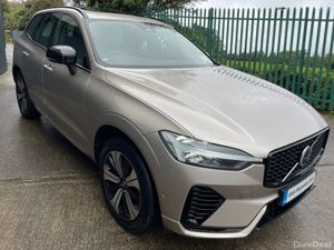 Volvo XC60 T6 PHEV PLUS DARK AWD AS NEW!! - Image 2