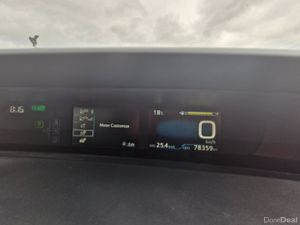 2021 Toyota Prius 1.8L Automatic Hybrid Low Miles - Image 4