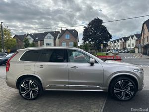 Volvo XC90 T8 ULTIMATE 455bhp- 22" alloy wheels- 1 - Image 4