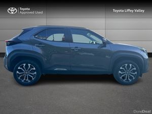 Toyota Yaris Cross YARIS CROSS LUNA SPORT - Image 3