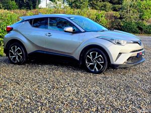 2019 Toyota C-HR Sport 1.8 Hybrid Automatic - Image 3