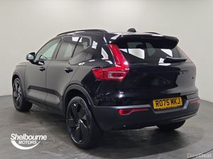 Volvo XC40 2.0 B4P Plus Black Edition 5dr Auto - Image 3