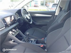 Skoda KAROQ 1.0 TSI SE Drive 5dr - Image 2