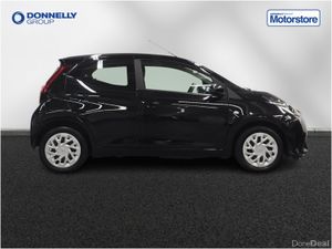 Toyota AYGO 1.0 VVT-i X-Play TSS 5dr - Image 4