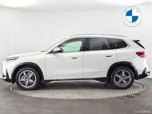 BMW iX1 xDrive30 xLine - Image 3