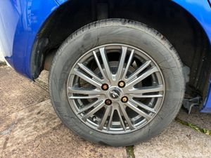 Honda Fit DAA-GP5 HYBRID 5DR AUTO - Image 4