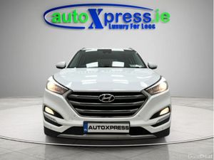 Hyundai Tucson 1.7 Premium, Manual, Reversing Came - Image 3
