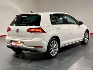Volkswagen Golf 1.2 TSI COMFORT LINE AUTOMATIC - F - Image 4