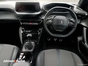 Peugeot 2008 1.2 Puretech 100bhp Allure - Image 4