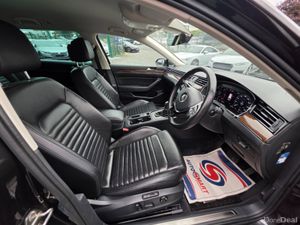 Volkswagen Passat ESTATE HIGHLINE 2.0 TDI LEATHER - Image 3