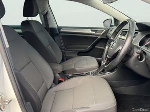 Volkswagen Golf Comfortline Estate 1.2 TSI 110BHP - Image 4